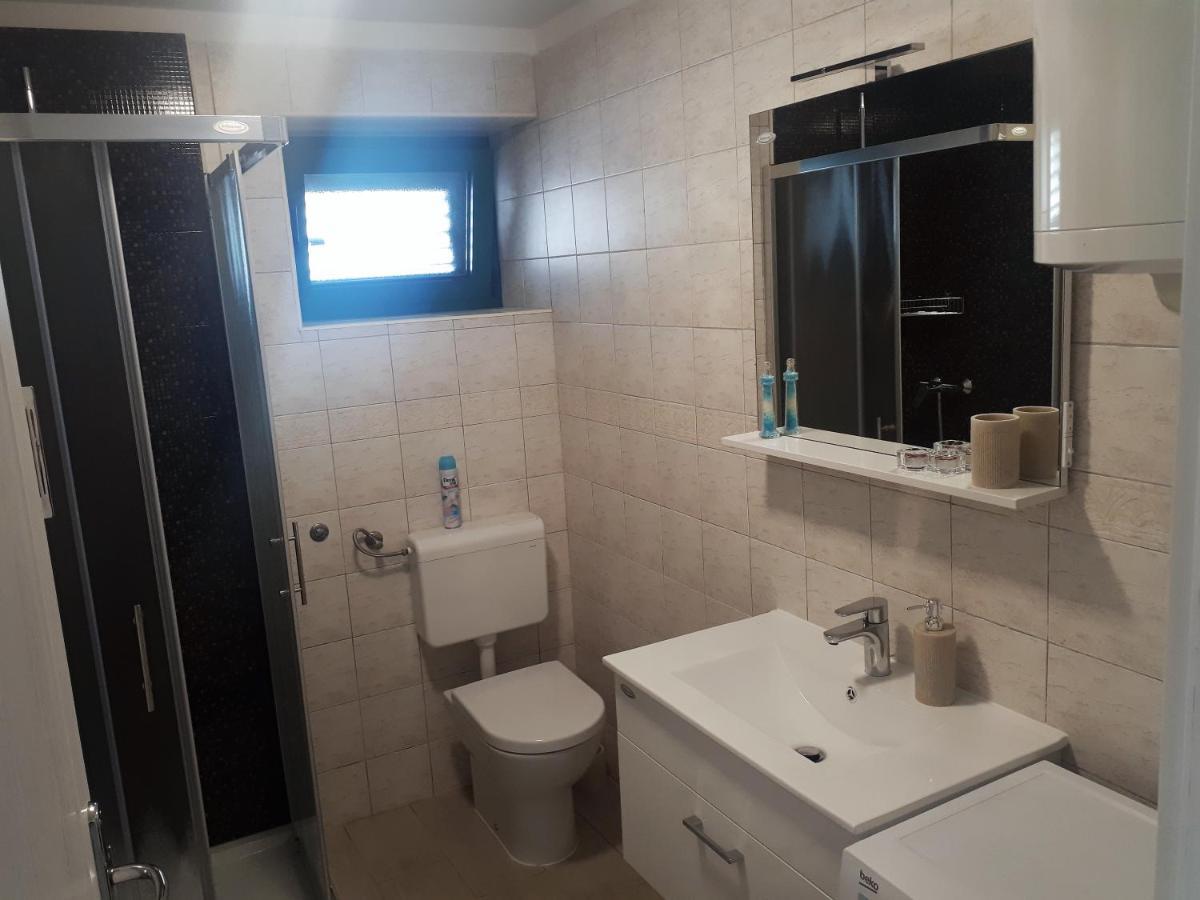 Apartment Terra Rossa Каштелир Экстерьер фото